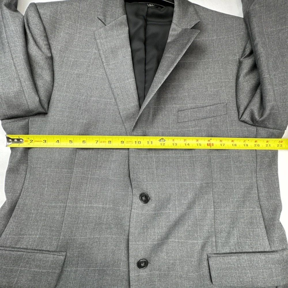 Jos. A. Bank Mens Blazer‎ 44R Wool Windowpane Grey Traveler Sport Coat Business